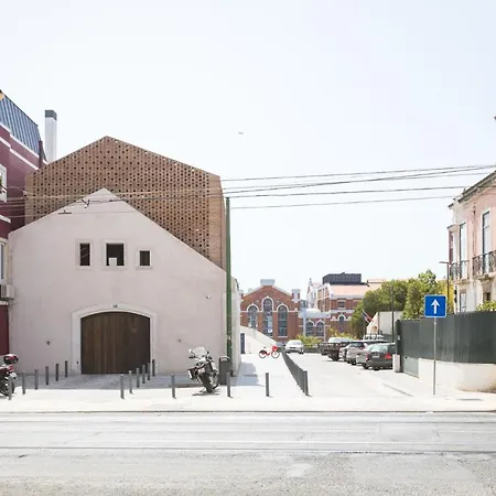 Ambassador Private Pool * 리스본