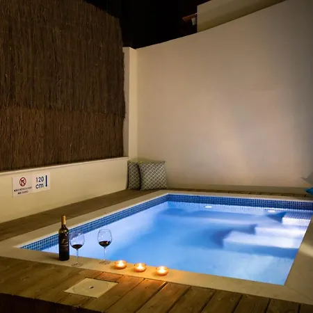 Ambassador Private Pool ליסבון