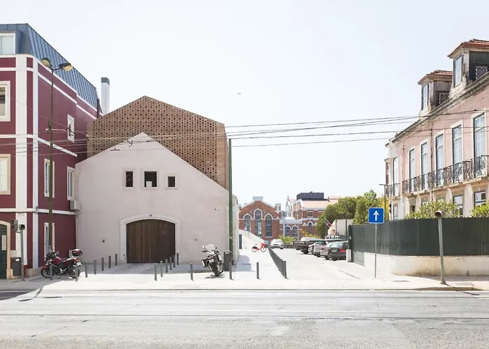 Ambassador Private Pool * Лиссабон